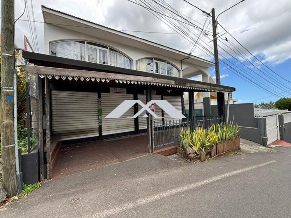   Local commercial 70 m² Centre-ville du Tampon 