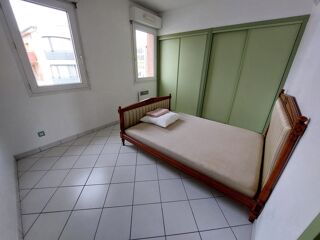  Appartement à louer 3 pièces 84 m²