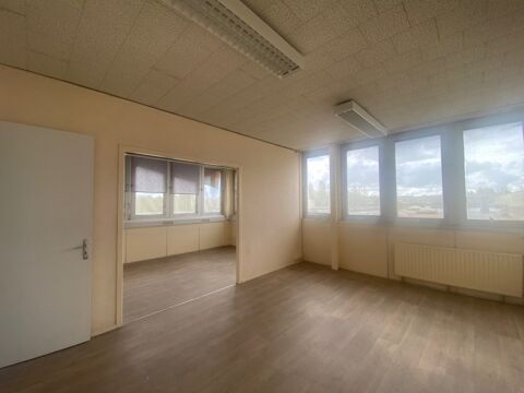 Bureaux de 125 m&sup2; &agrave; LIMOGES 500 87280 Limoges