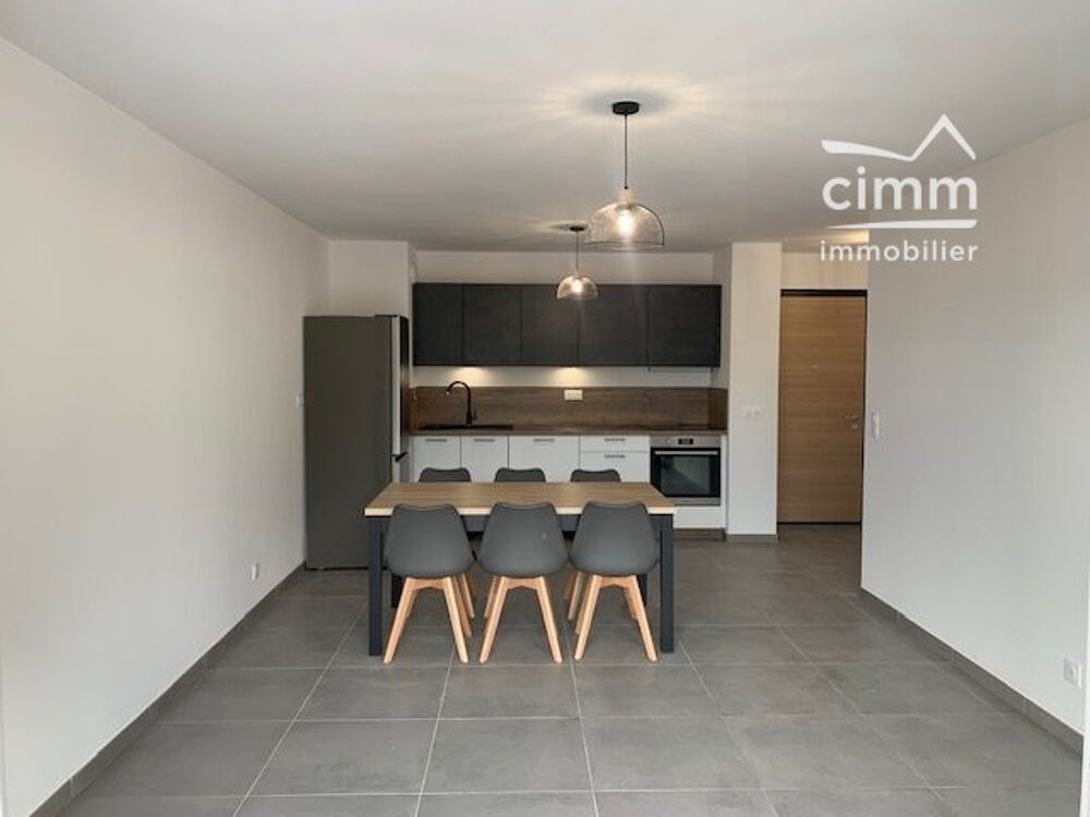 Location Appartement A LOUER SALLANCHES - T3 MEUBLE AVEC TERRASSE ET 2 GARAGES Sallanches