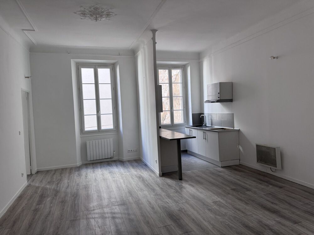 Location Appartement Appartement T2 de 56m2 Haussmanien sur la haute ville de TOULO Toulon
