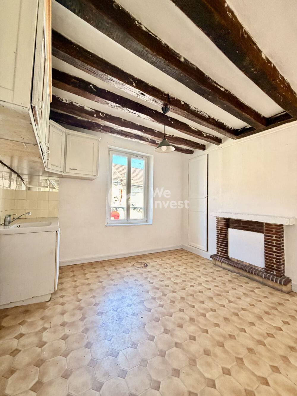 STOCKAGE AMENAGEABLE ET APPARTEMENT T1