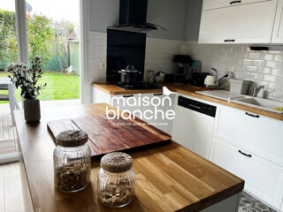  Maison  vendre 8 pices 162 m