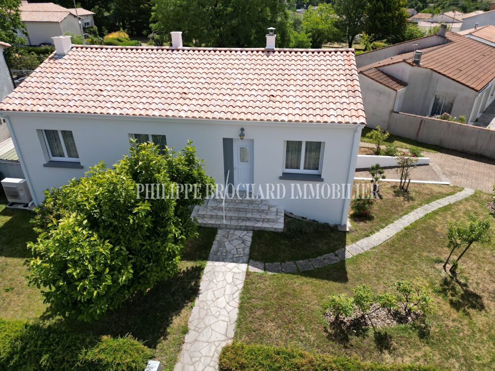 Vente Maison maison avec grand sous sol 3 chambres Le poiré-sur-vie