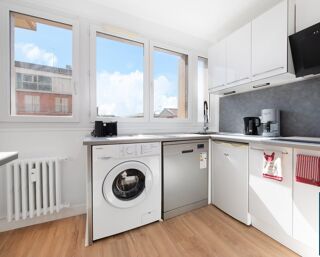 Appartement à louer 3 pièces 56 m²