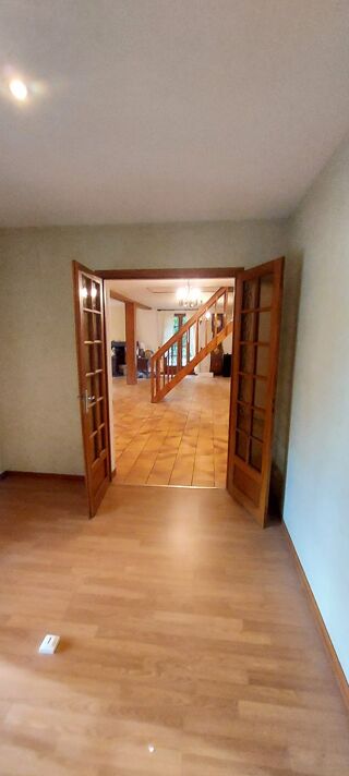  Maison  vendre 11 pices 239 m