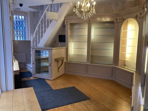 Local commercial sur 4 niveaux en plein coeur de LIMOGES ! 133712 87000 Limoges