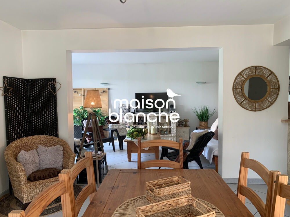 Vente Maison Maison de 150 m2 - 3 ch - Jardin et garage Surgères