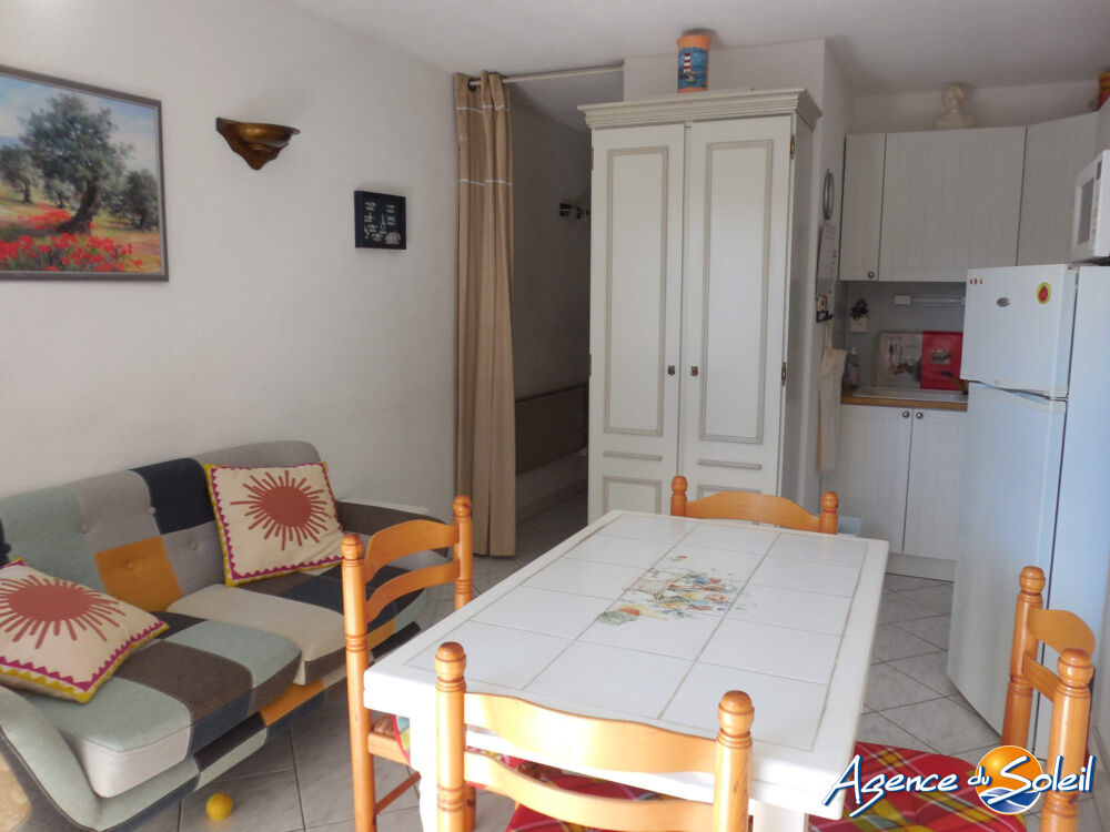 Studio-cabine avec terrasse et parking privatif