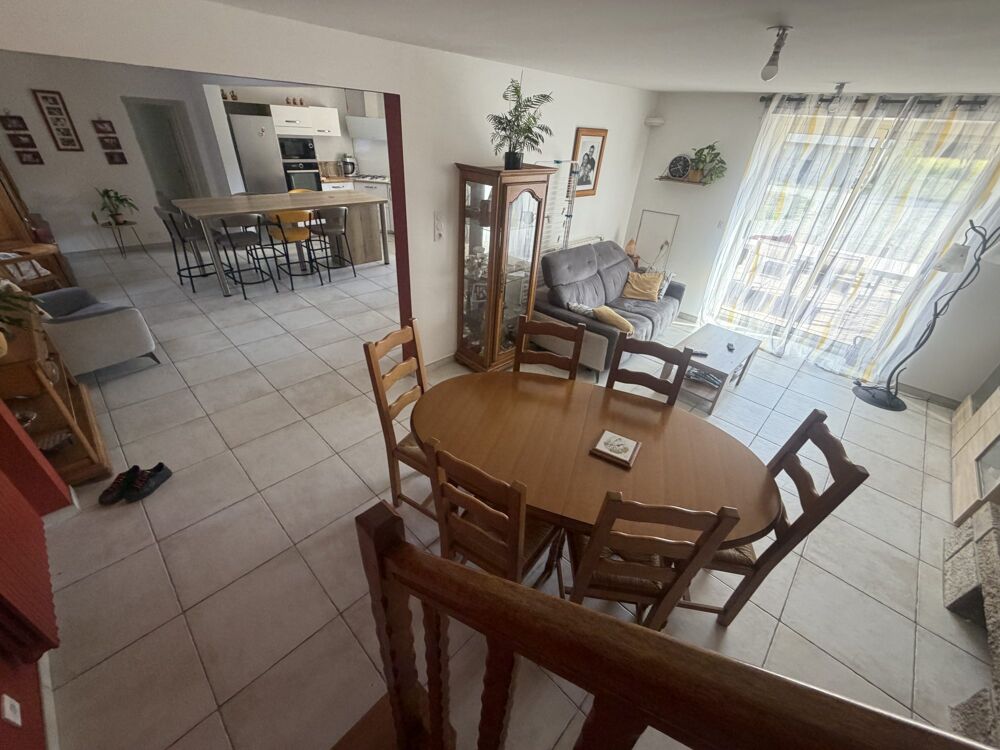 Vente Maison GRANDE PROPRIETE INDEPENDANTE ENTRETENUE AVEC SOIN ET GOUT Sainte-marie