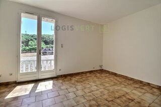  Appartement à louer 2 pièces 45 m²