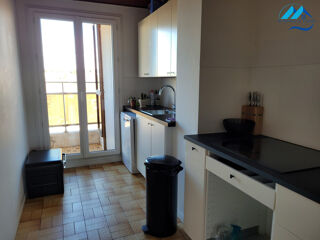  Appartement à louer 3 pièces 65 m²