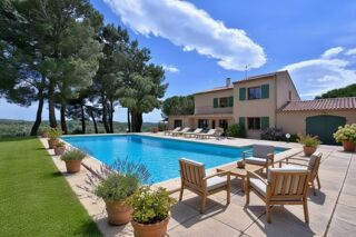 Maison à vendre 7 pièces 192 m²