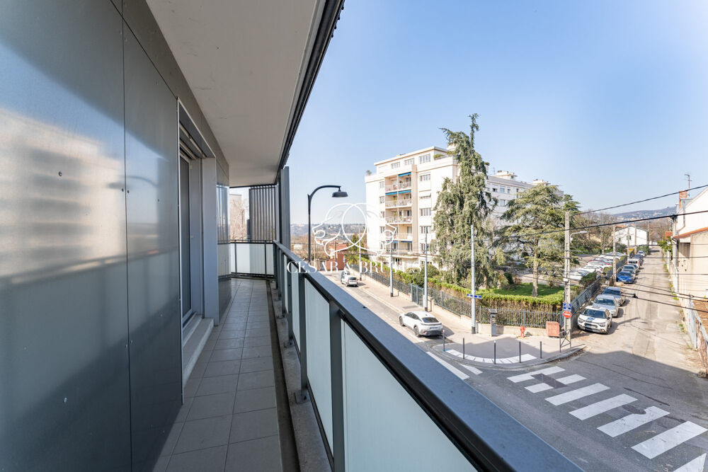 LYON 4  EXCLUSIVITÉ : T3 DE STANDING AVEC TERRASSE DE 22 M²