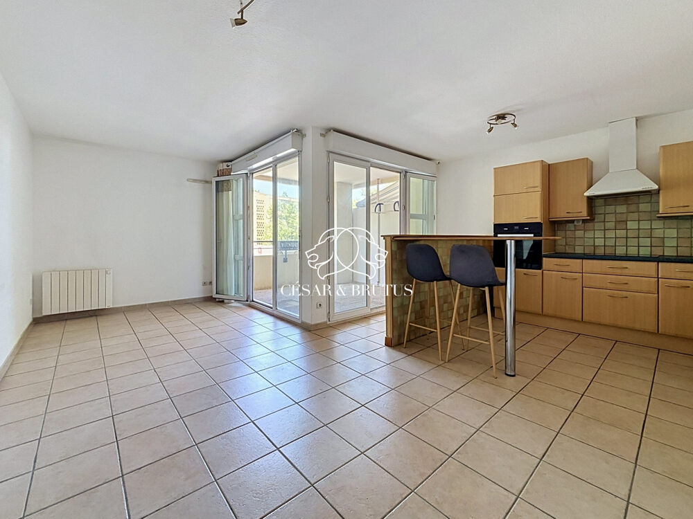Vente Appartement EXCLUSIVITÉ - T2 - BALCON - GARAGE - OULLINS-PIERRE-BENITE Pierre-bénite