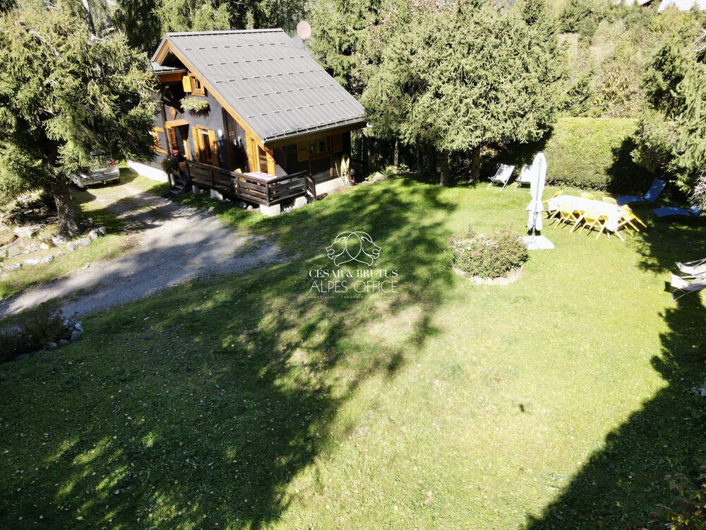 Chamonix-Mont-Blanc  Chalet 3 pièces, 2 chambres  61 m²