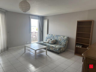  Appartement à louer 5 pièces 113 m²