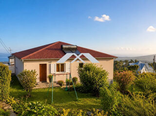 Vente Maison MASION F5 sur environ 590 m² - PLAINE DES CAFRES Le tampon