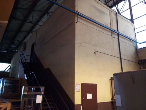   VENTE LOCAUX INDUSTRIE/STOCKAGE - 4.840m² - GUÉRET (23) 