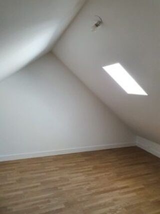  Maison à louer 3 pièces 63 m²