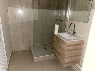  Appartement à louer 1 pièce 37 m²