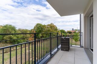 Appartement à louer 4 pièces 90 m²