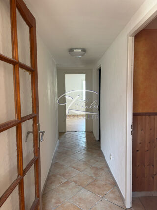  Maison � vendre 9 pi�ces 210 m�