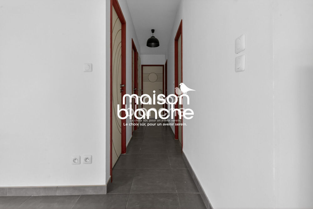 Maison de plain pied, 3 chambres, garage et Jardin