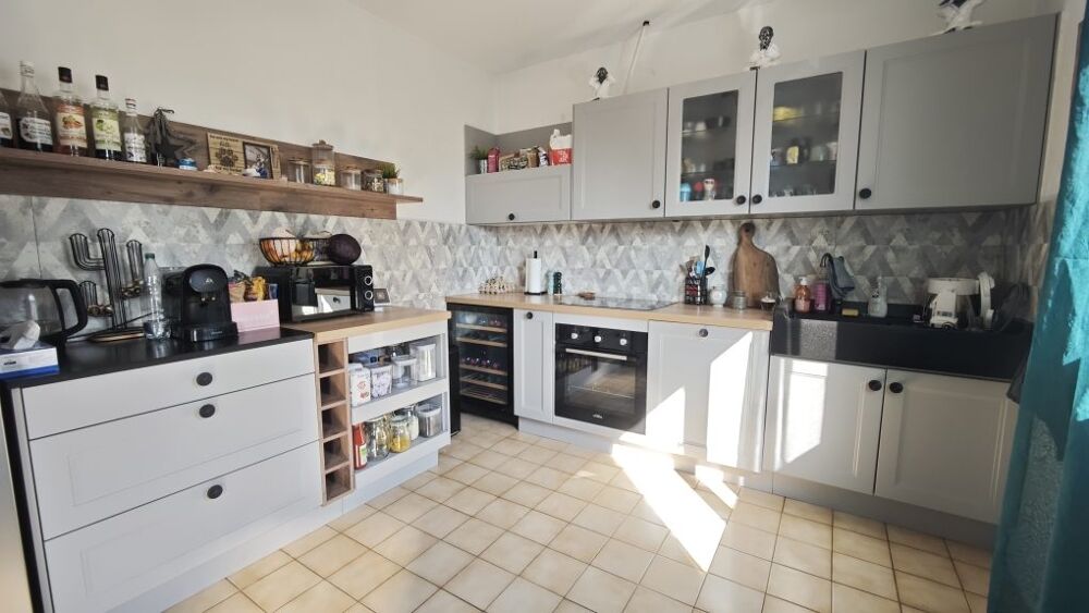 Maison familiale -136m² hab- 946m² de terrain