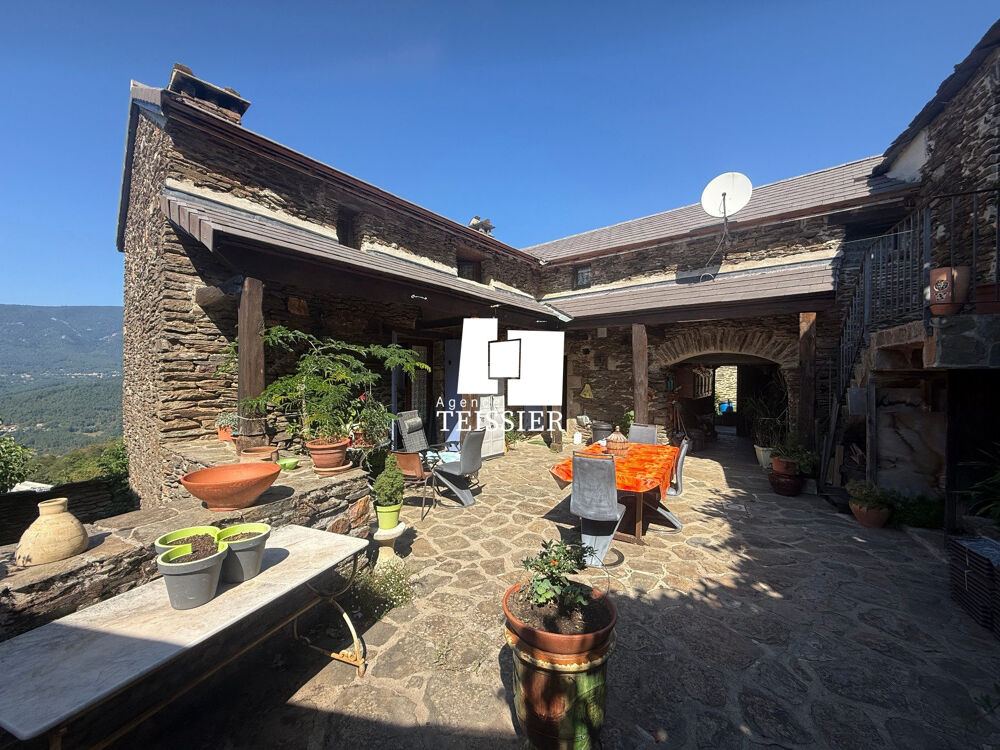 30 450 Malon et Elze : Petites Cévennes, Mas de hameau avec vue