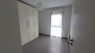  Appartement à louer 3 pièces 60 m²