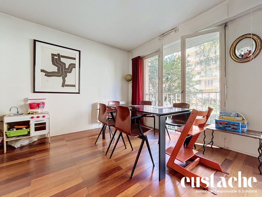 Vente Appartement Appartement 3 pièces, au 1er étage avec ascenseur en bon état Paris 20