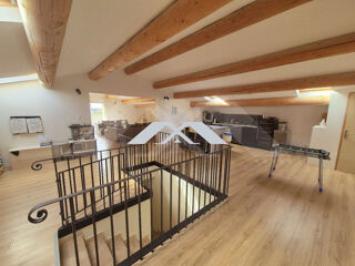  Immeuble  vendre 860 m