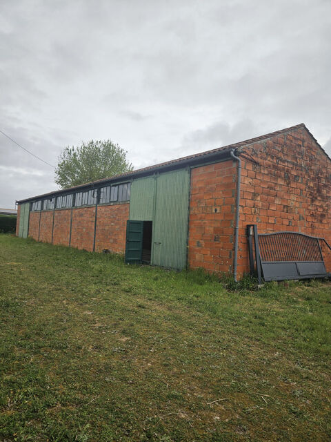   Location – Entrepôt – Saint-Porchaire (17) 