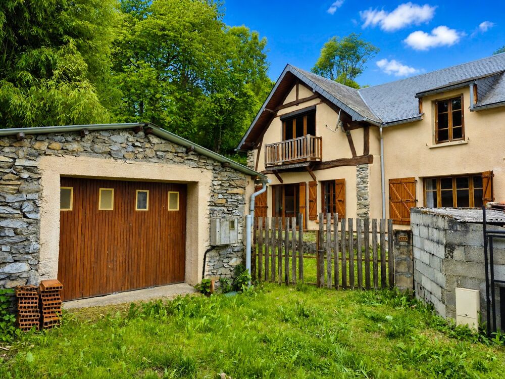 Vente Maison Maison + garage + jardin-mitoyenne d'1 côté- Saint-arroman