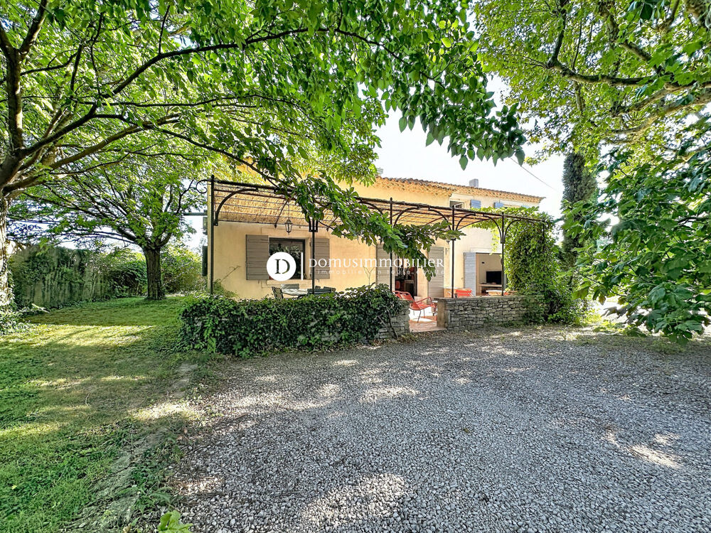 Vente Maison Propriété avec piscine et dépendances Le pontet