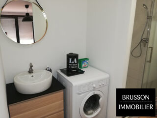  Appartement à louer 2 pièces 45 m²