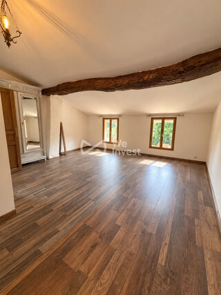  Maison à vendre 6 pièces 334 m²