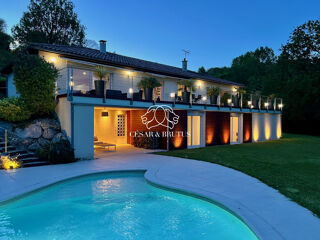  Maison � vendre 10 pi�ces 300 m�