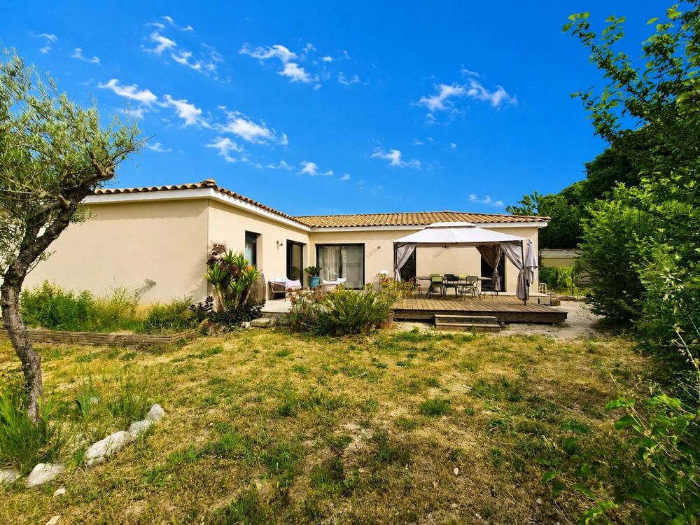 Villa(2021) de 138m² sur 963m² de terrain
