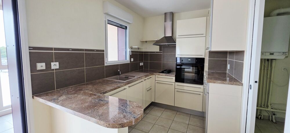 Vente Appartement APPARTEMENT T3 + BALCON VERANDA Lannion