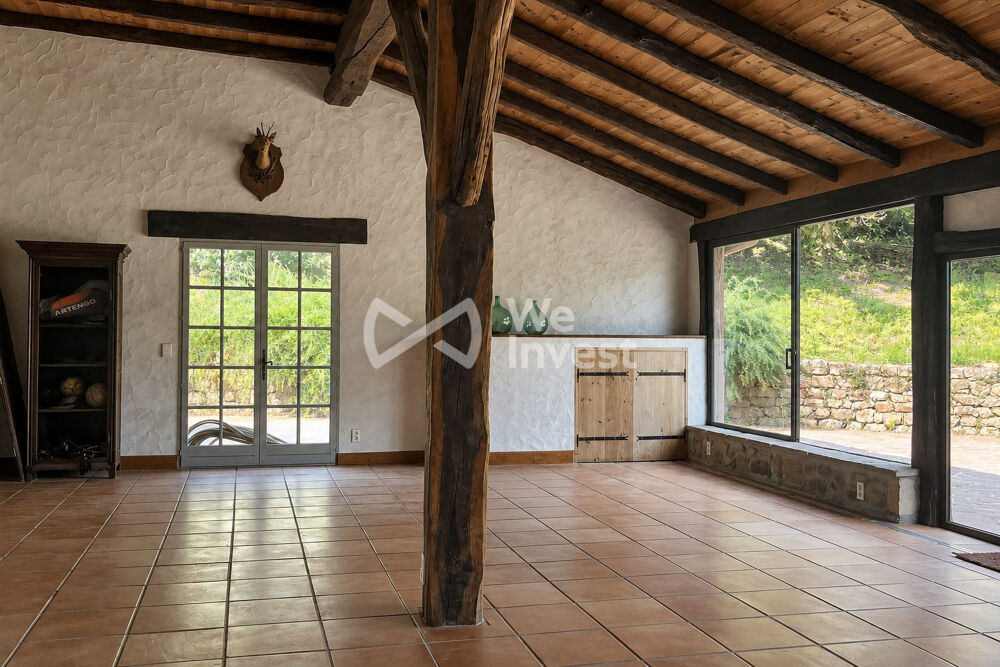 à vendre  Maison Saint-Pée-sur-Nivelle (64310)