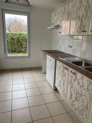  Appartement � vendre 4 pi�ces 84 m�