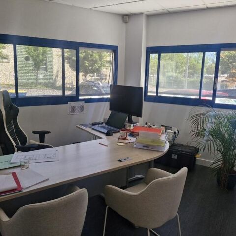 Locaux &agrave; usage bureaux &agrave; ISLE ! 1650 87170 Isle