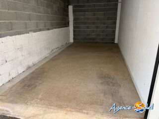  Parking / Garage à louer 18 m²