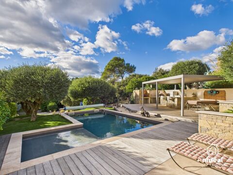   Villa en R+1 avec vue exceptionnelle et piscine Maison - 5 pice(s) - 130 m