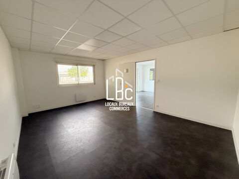   Ancenis - À louer 406 m² locaux mixtes ateliers et bureaux 