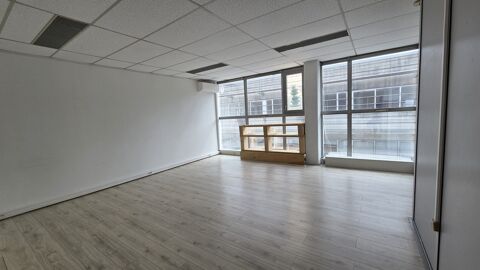   Nîmes Ville Active - Plateau de Bureaux de 128m² - Spécial In 