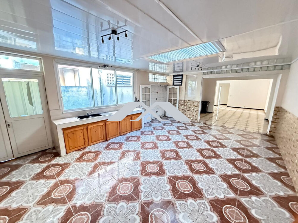 Grand appartement T4 Saint-Denis