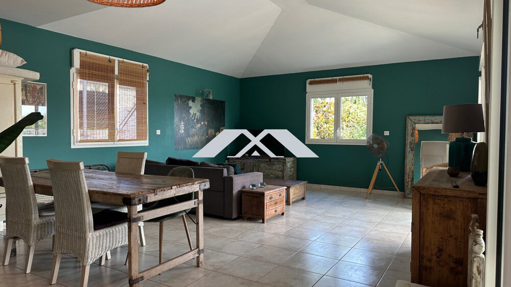 � vendre  Maison Saint-Pierre (97410)